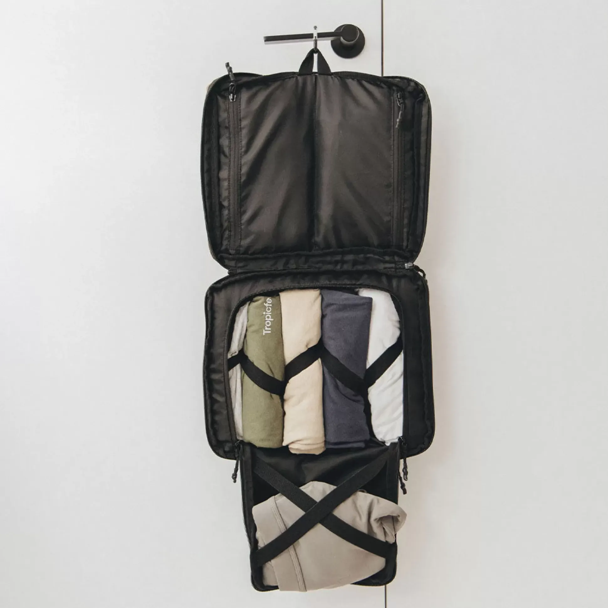 Mochila Nest + Bolsa Compresora Organizada 10L